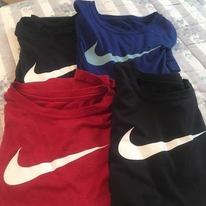 Boy’s Nike short sleeved size large bundle